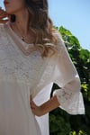 Kadın Beyaz Dantelli Naturel Tunik