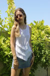 Kadın Beyaz Kolsuz Otantik Bluz