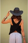 Siyah Albin Crop Bluz