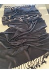 Siyah Elegansa Omuz Atkısı Kaşmir Dokulu Şık Şal Kasmir Sal (Cashmere)
