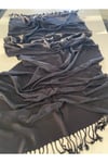 Siyah Elegansa Omuz Atkısı Kaşmir Dokulu Şık Şal Kasmir Sal (Cashmere)
