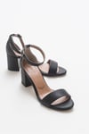 Hakiki Deri Topuklu Tek Bantlı Siyah Hakiki Deri Sandalet