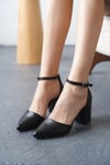 altınmodashoes Kadın Celar Mat Deri Beyaz Topuklu Ayakkabı -sıyah 0003