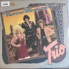 dolly-linda-emmylon-trio-insert-var-19-12-443.jpg