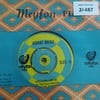 hudai-aksu-soldum-artik-yadeller-aldi--85f59f.jpg
