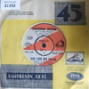 kamuran-akkor-ask-eski-bir-yalan-kokla-dce-8a.jpg