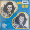 muzeyyen-senar-gezdigim-dikenli-ask-yo-c-55cc.jpg