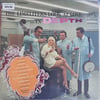 the-limeliters-look-at-love-in-depth-1-4923-b.jpg