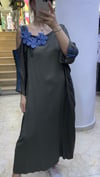 Elora Çiçek Detaylı Oversize Viskon Elbise