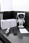 Astronot Görünümlü Projeksiyon Speaker Taşınabilir