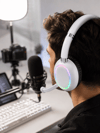 Bluetooth 5.0 Beyaz Kulak Üstü Kablosuz Kulaklık Mikrofonlu RGB Aydınlatmalı