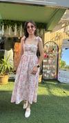Pinterest Pembe Çiçekli Elbise