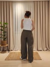 Haki Kemerli Pantolon