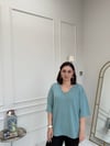 V Yaka Mint Tişört