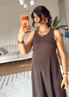 SIFIR YAKA ASKILI ELBİSE- KAHVERENGİ