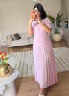 YARIM KOLLU PİLELİ ELBİSE- PEMBE 