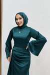 Arabella Pelerinli Saten Kumaş Balık Model Tesettür Abiye