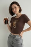 Kahverengi Ice Americano Kahve Baskılı Kısa Kollu Crop