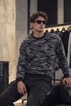 Erkek Gri Siyah Kamuflaj Desenli Bisiklet Yaka Uzun Kollu 2 İplik Sweatshirt - Hırka & Sweatshirt