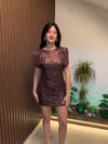 PULLU SIRT DEKOLTELİ ELBİSE