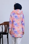 DESENLİ CEP DETAYLI SWEATSHIRT