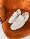 Bej Aksesuarlı Loafer