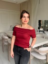 Bordo Madonna Yaka Ribanalı Bluz
