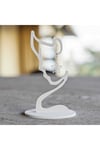 Modern 3D Yüz Silüetli Küpe Standı, şık ve kullanışlı beyaz tasarım