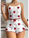 Kadın Beyaz Pamuklu Çilek Desenli Şortlu Pijama Takımı