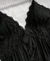 Siyah Dantel Detaylı Fırfırlı Babydoll Gecelik Takımı