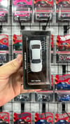 DCM 1/64 BMW E32 7- Series 