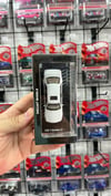 DCM 1/64 BMW E38 7-Series