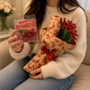 Kokina buketi ve kazı kazanlı New year flowers set