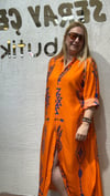 oranjlı elbise