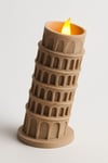 Dekoratif Aydınlatma Mumluk Eğri Kule Mumluk Plastiktir. Tea Light Mum Dahildir.