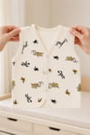 Unisex Bebek Bej Safari Desenli Örme Yelek 6-24 Ay %100 Pamuk