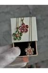 Yesil çiçek gold detaylı kolye