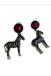 Zebra küpe