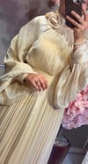 FERİHA SARIOĞLU-GÜL DETAYLI TÜLLÜ BEJ ABİYE