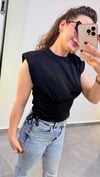 Siyah Kenarları Bağlama Detaylı Vatkalı Bluz