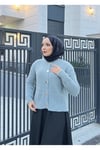 Yumuşak Dokulu Gümüş Düğme Detaylı Hırka