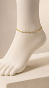 Altın Renkli Beş Kalp Taşlı Sık Zincir Kadın Halhal