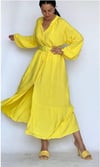 SARI KEMERLİ ELBİSE