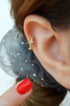 Taşlı Sıralı Mini Kalpli Halka Tragus Helix KIkırdak Piercing Forward Helix
