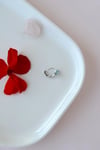 Turkuaz Taşlı Kelebek Tragus Piercing – 5 mm Halka, Gümüş Renk