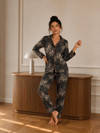 Desenli Saten Pijama Takımı