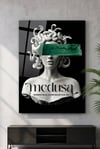 Medusa Pleksi Tablo – Modern ve Sanatsal Duvar Dekoru