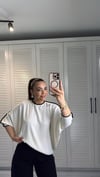 Kontrast Şeritli Yarasa Bluz Ekru