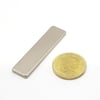 Boy 40mm  En 10mm Kalınlık 2mm N35 seri Güçlü Neodyum Mıknatıs