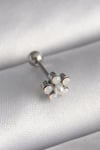 316l Çelik Gümüş Renk Zirkon Taşlı Çiçek Model Tragus Piercing Gümüş